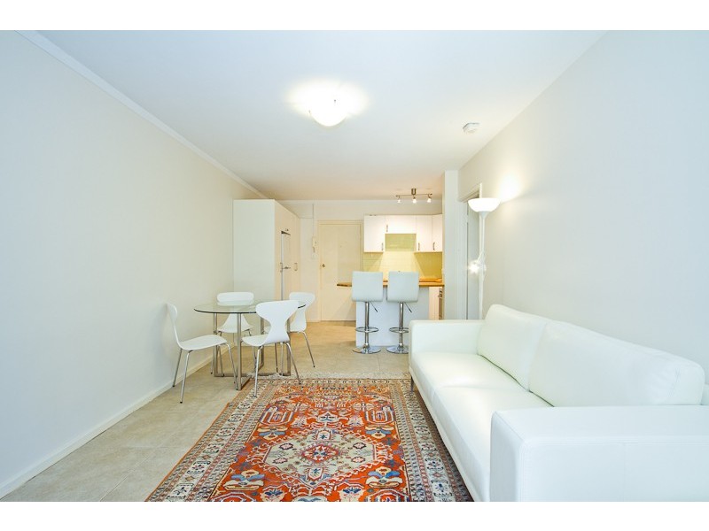 3/4 Dover Court, Mosman Park WA 6012