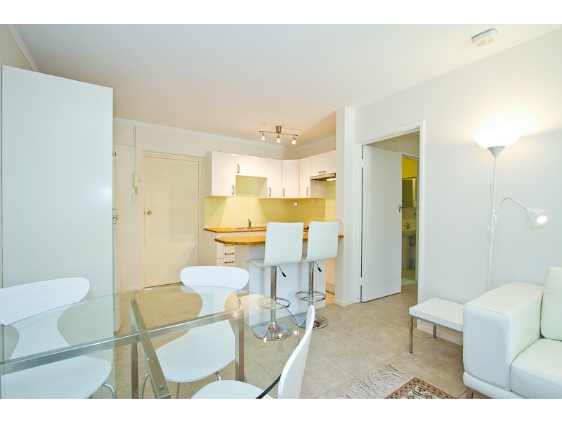 3/4 Dover Court, Mosman Park WA 6012