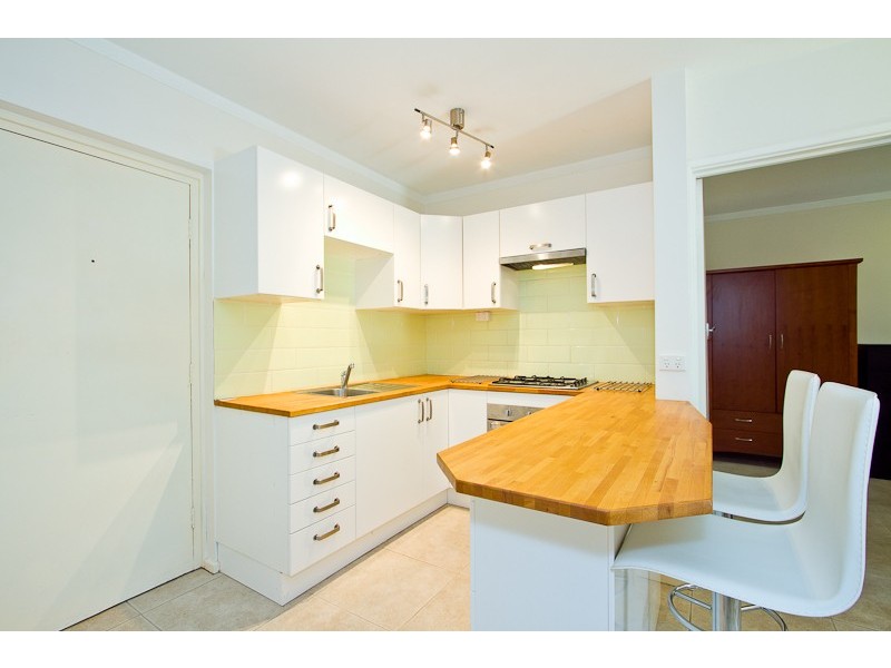 3/4 Dover Court, Mosman Park WA 6012