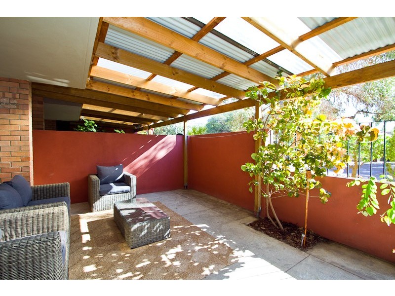 3/4 Dover Court, Mosman Park WA 6012