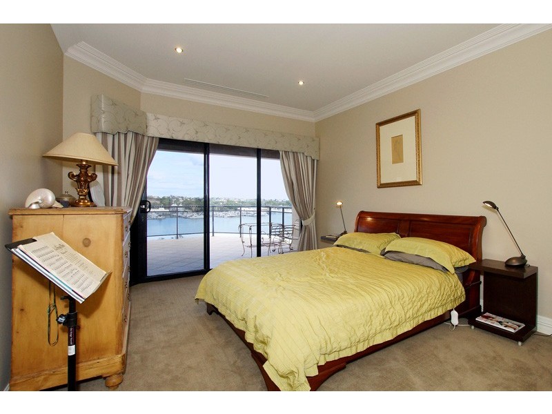 54 Hutchinson Avenue, Mosman Park WA 6012