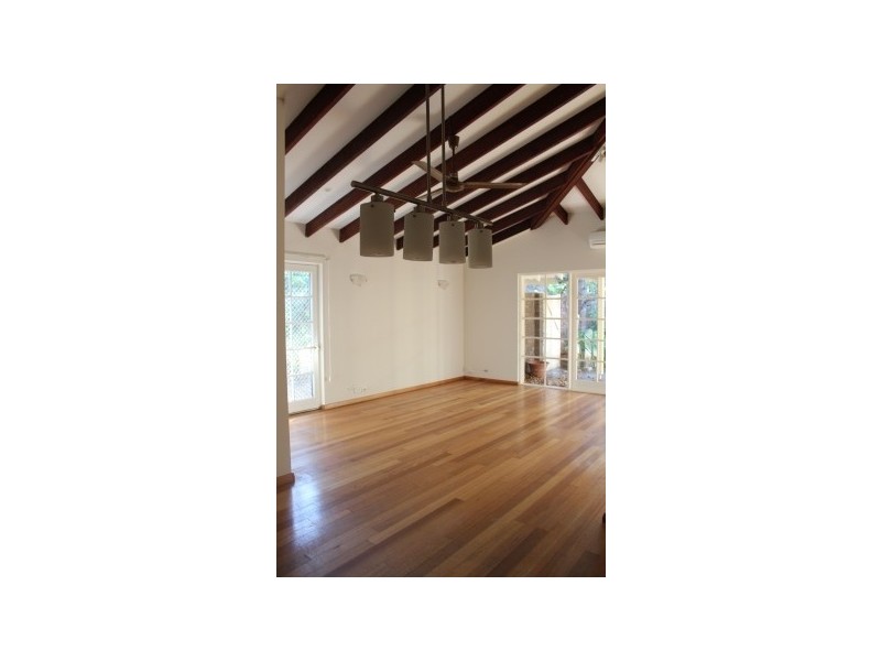 28 Johnston, Peppermint Grove WA 6011