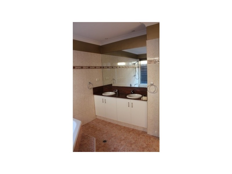 28 Johnston, Peppermint Grove WA 6011