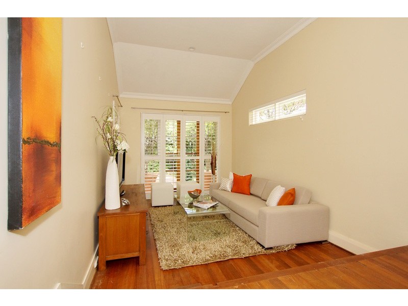 353 Marmion Street, Cottesloe WA 6011