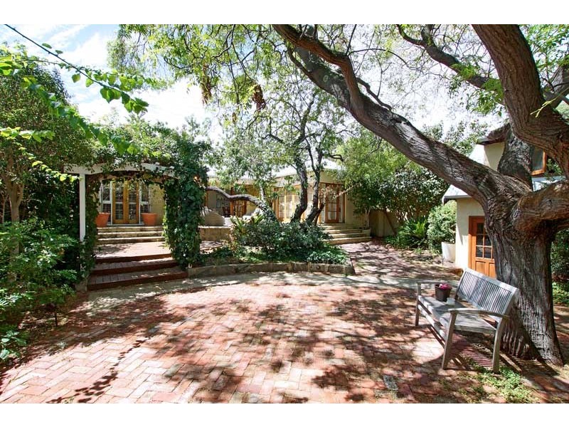 353 Marmion Street, Cottesloe WA 6011