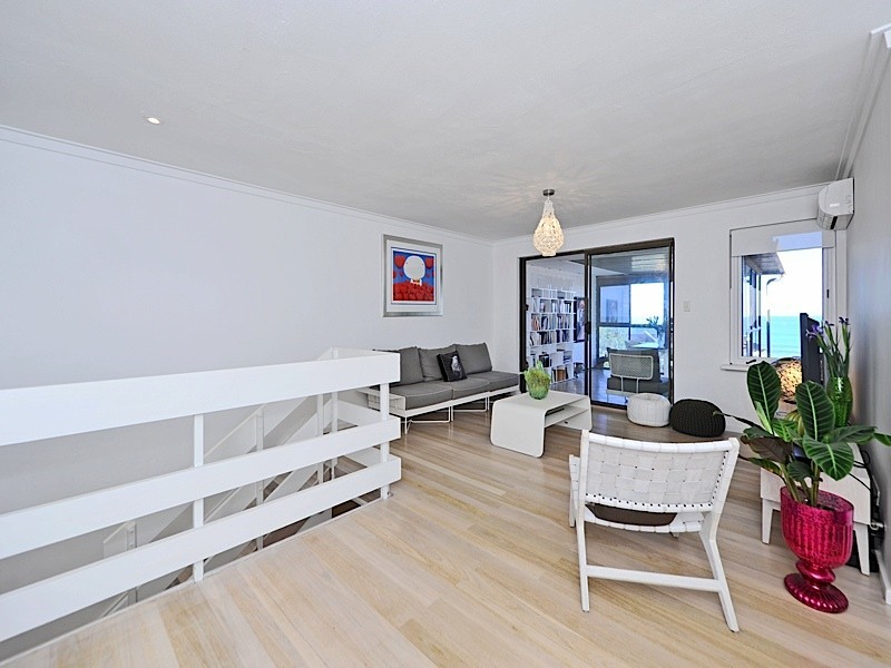31B Curtin Avenue, Cottesloe WA 6011