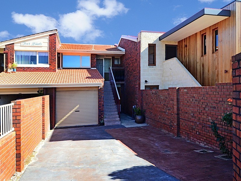 31B Curtin Avenue, Cottesloe WA 6011