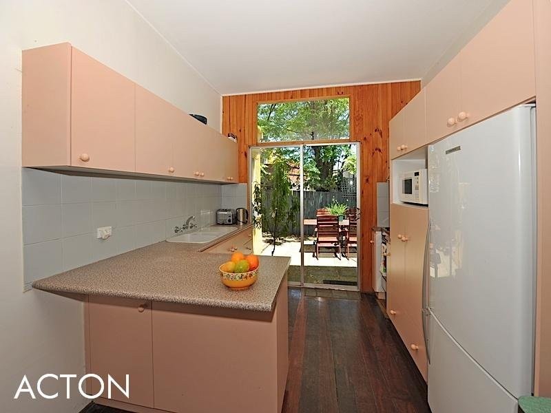 56 Railway Street, Cottesloe WA 6011