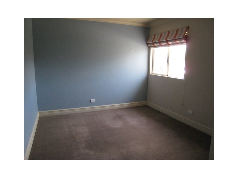 78 St Johns Wood Boulevard, Mount Claremont WA 6010