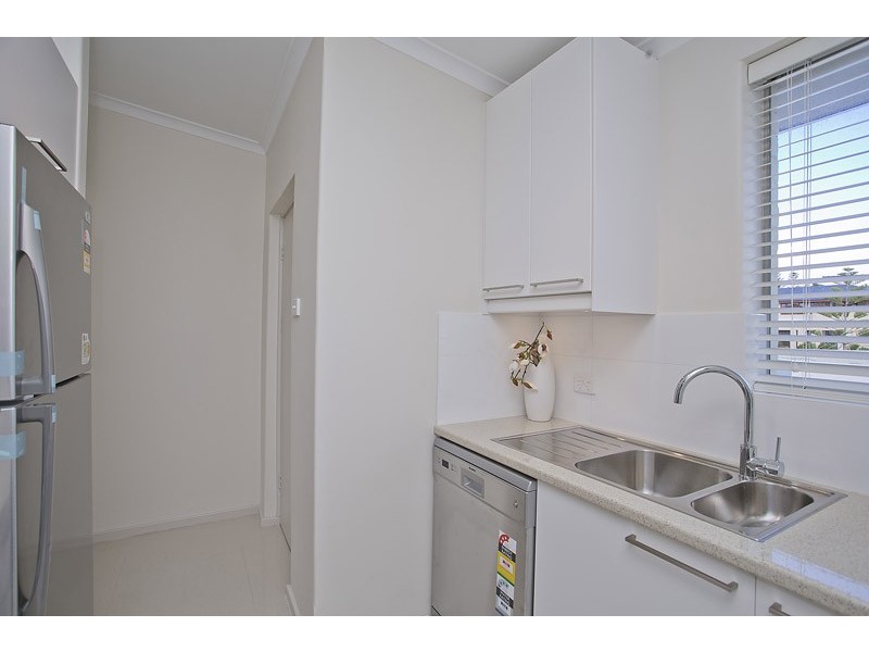 9/23 Avonmore Terrace, Cottesloe WA 6011
