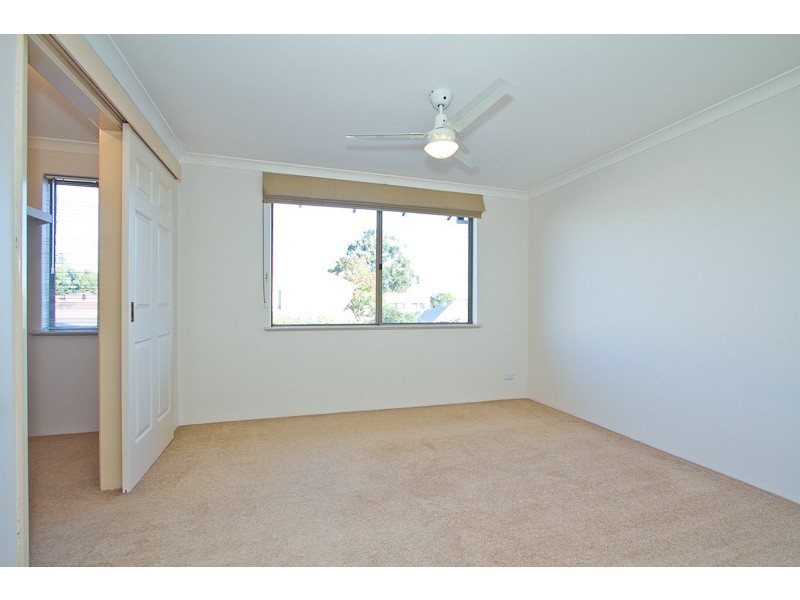 12/3 Rockett Lane, Cottesloe WA 6011