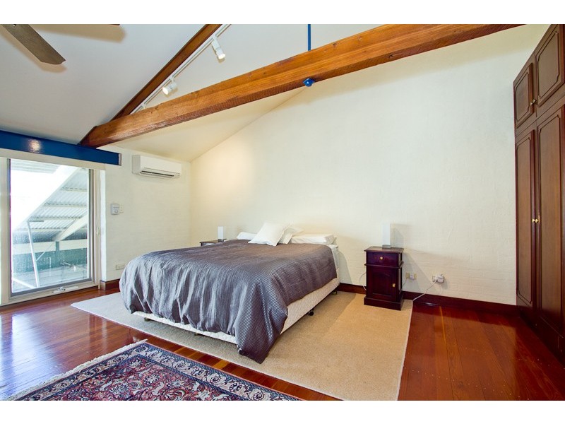 8/51 Rule Street, North Fremantle WA 6159