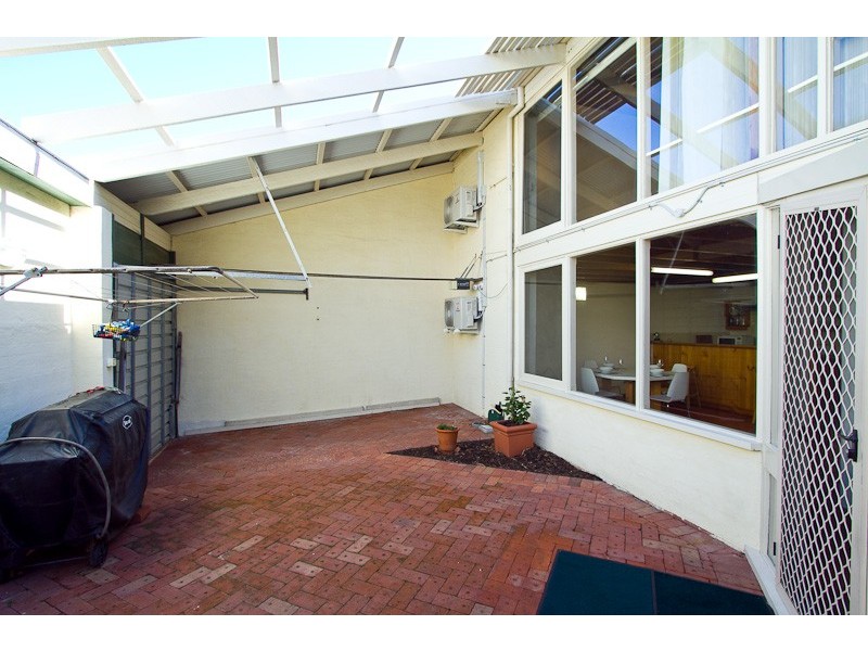 8/51 Rule Street, North Fremantle WA 6159