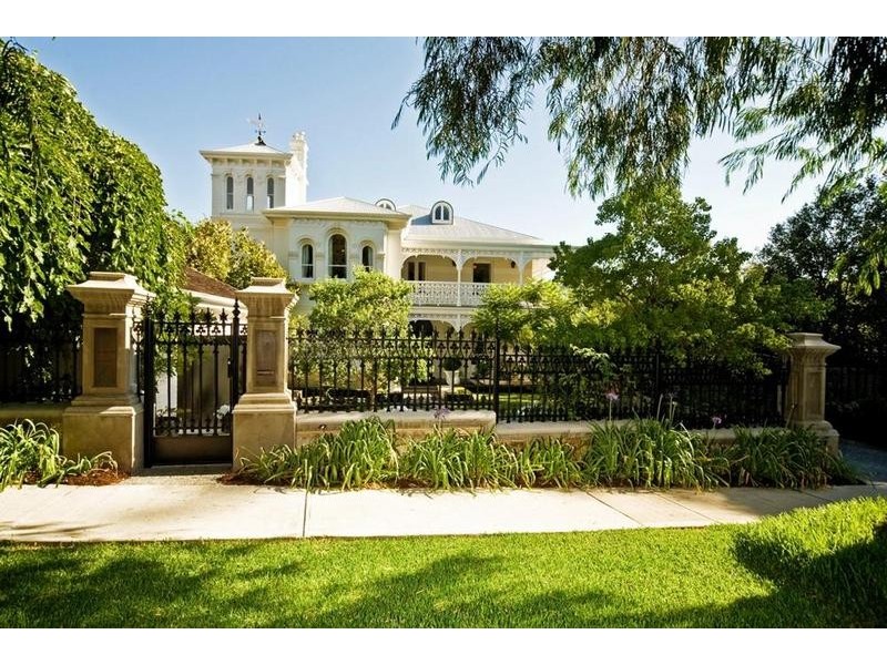 137 Forrest Street, Peppermint Grove WA 6011