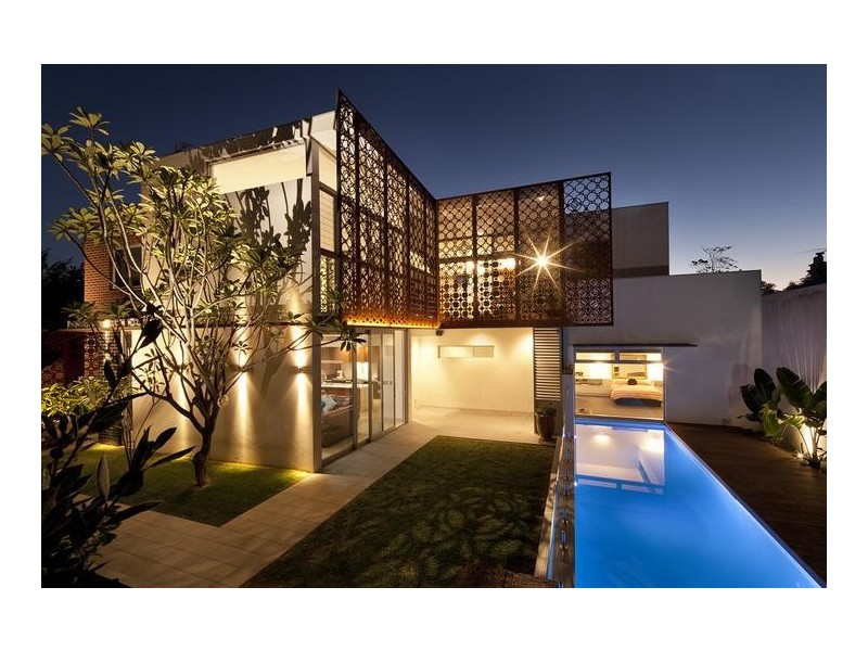 1 Loton Road, Claremont WA 6010