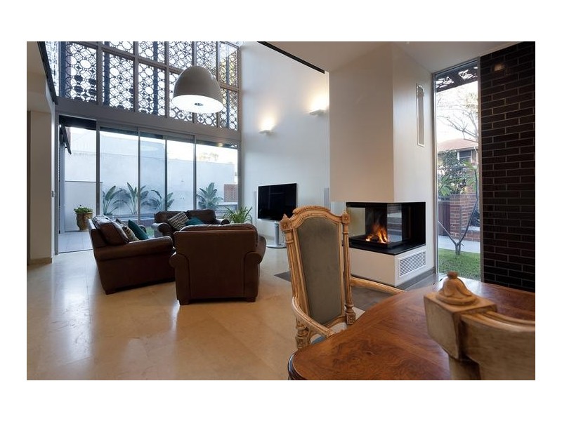 1 Loton Road, Claremont WA 6010