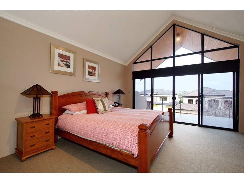 11 Faulkner Circle, Mosman Park WA 6012