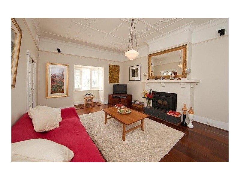 2 Greenham Street, Cottesloe WA 6011