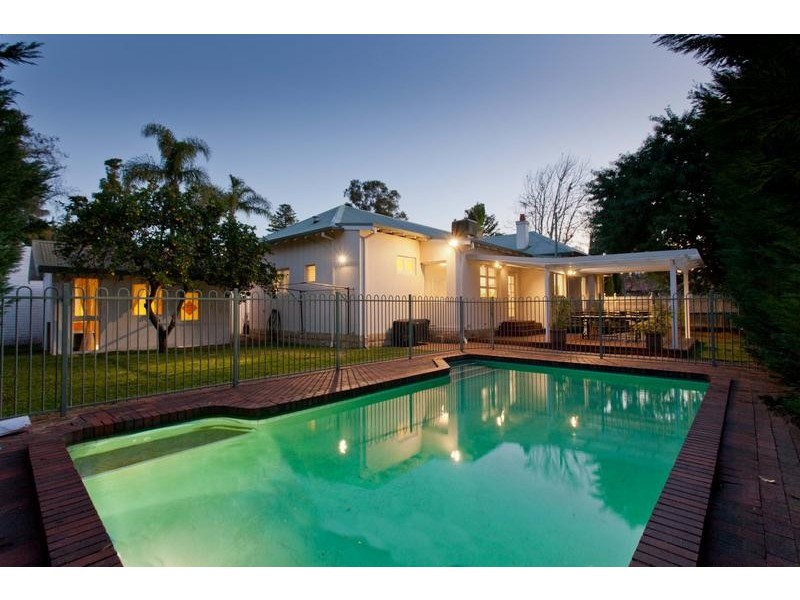 34 Tyrell Street, Nedlands WA 6009