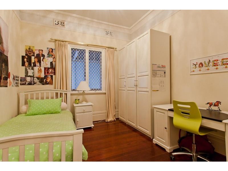 34 Tyrell Street, Nedlands WA 6009