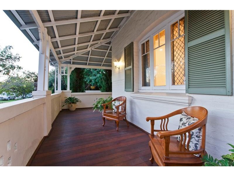 34 Tyrell Street, Nedlands WA 6009