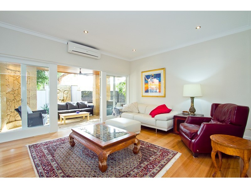 15a Cliff Way, Claremont WA 6010