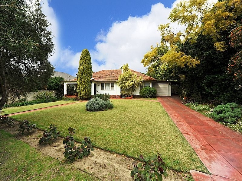 52 Beatrice Road, Dalkeith WA 6009