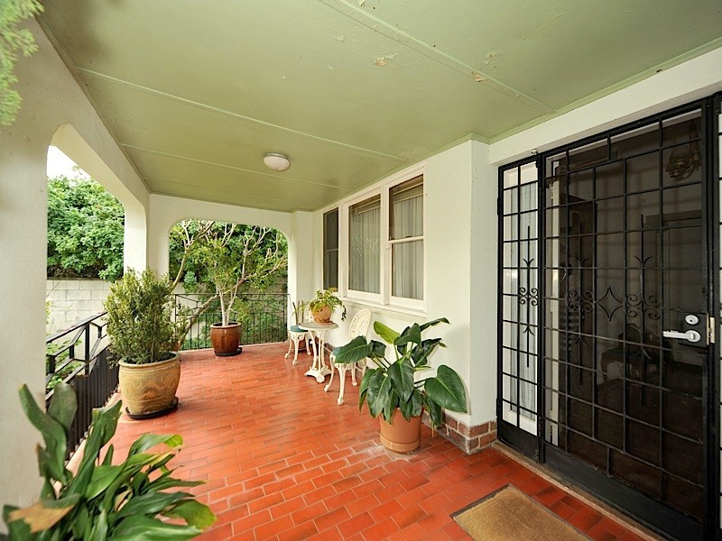 52 Beatrice Road, Dalkeith WA 6009