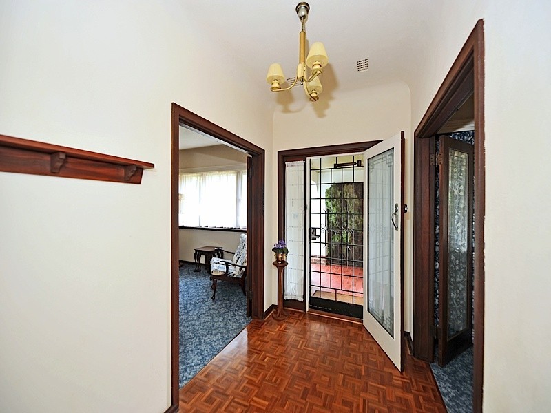 52 Beatrice Road, Dalkeith WA 6009