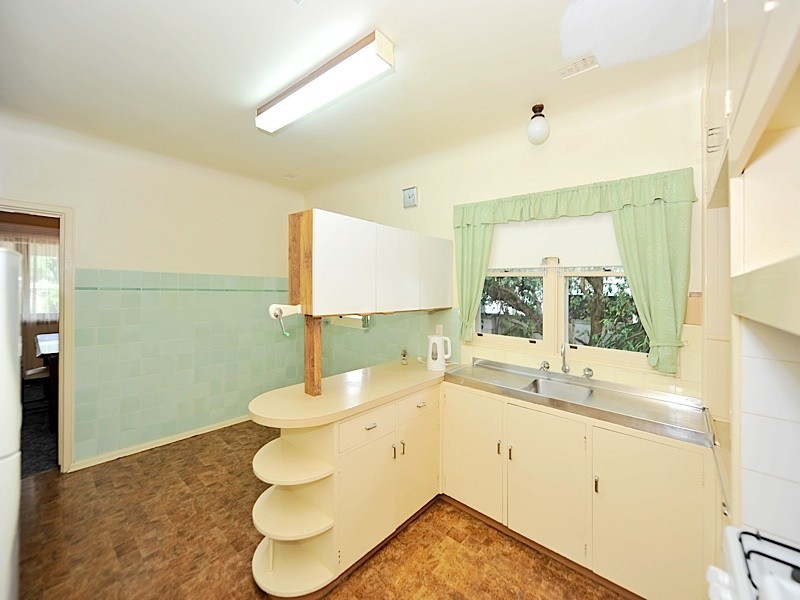 52 Beatrice Road, Dalkeith WA 6009