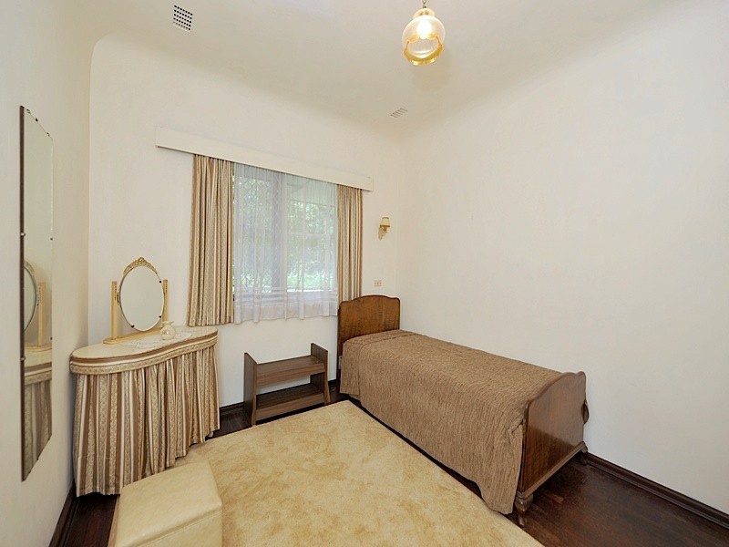 52 Beatrice Road, Dalkeith WA 6009