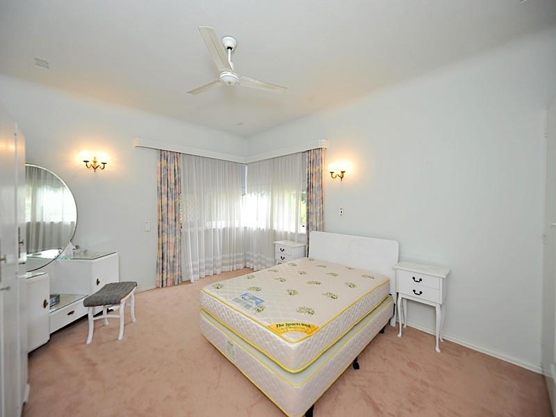 52 Beatrice Road, Dalkeith WA 6009