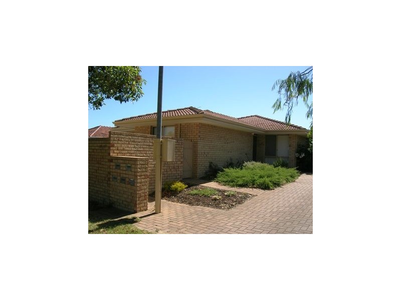 1/125 Grand Promenade, Doubleview WA 6018