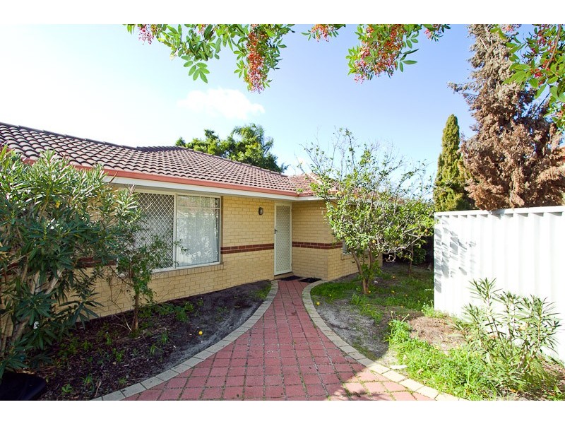 6b Chapman Street, St James WA 6102