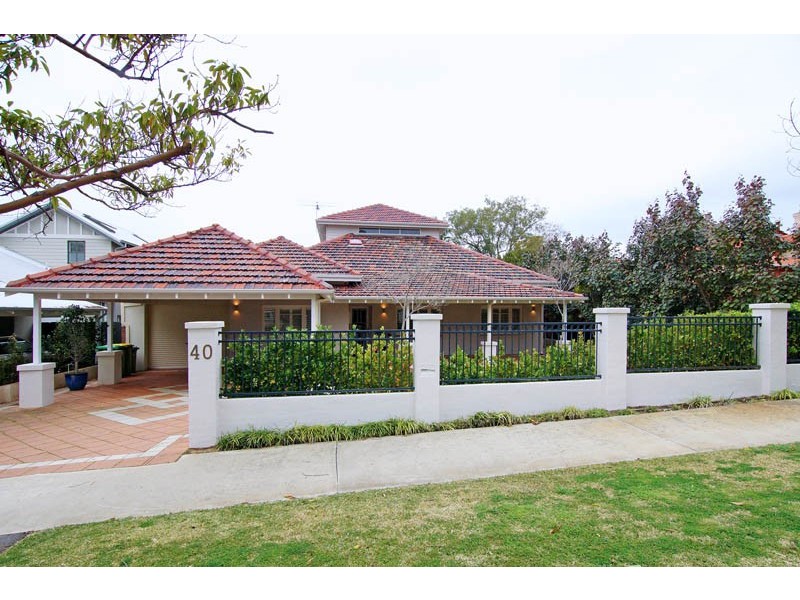 40 Waroonga Road, Nedlands WA 6009