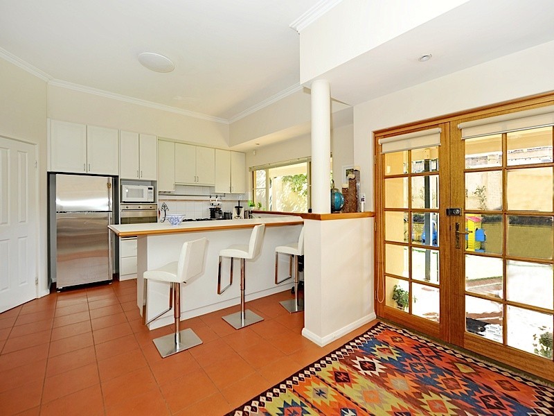 26 Central Avenue, Swanbourne WA 6010