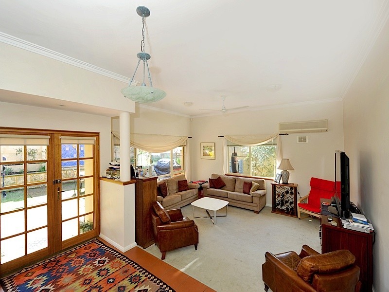 26 Central Avenue, Swanbourne WA 6010