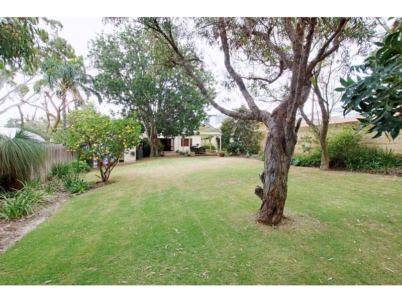 154 Victoria Street, Mosman Park WA 6012