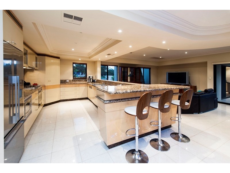 8 Tilton Terrace, City Beach WA 6015