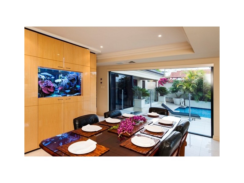 8 Tilton Terrace, City Beach WA 6015