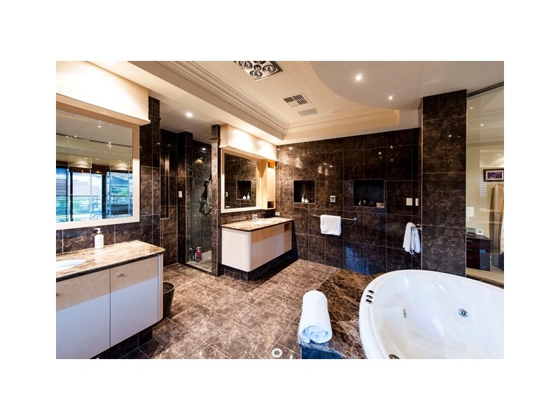 8 Tilton Terrace, City Beach WA 6015