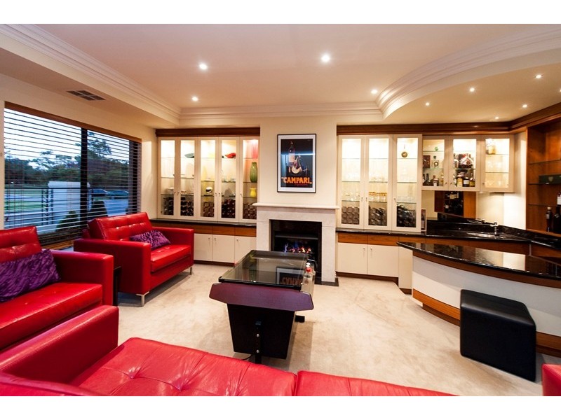 8 Tilton Terrace, City Beach WA 6015