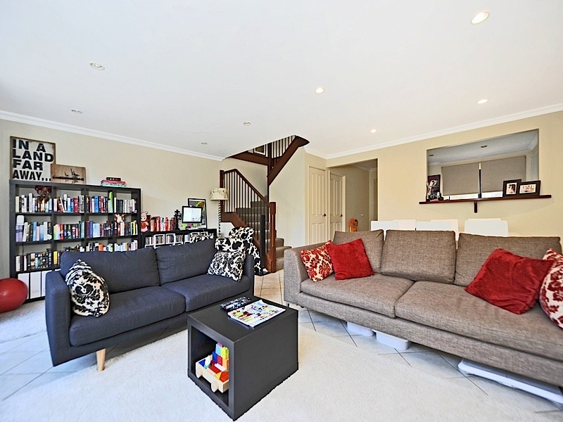 4/98 Stirling Highway, North Fremantle WA 6159