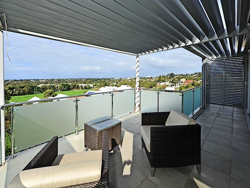 2 Wongin Way, Swanbourne WA 6010