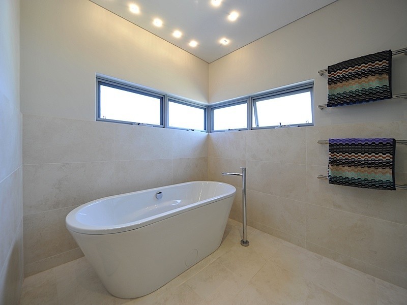 2 Wongin Way, Swanbourne WA 6010