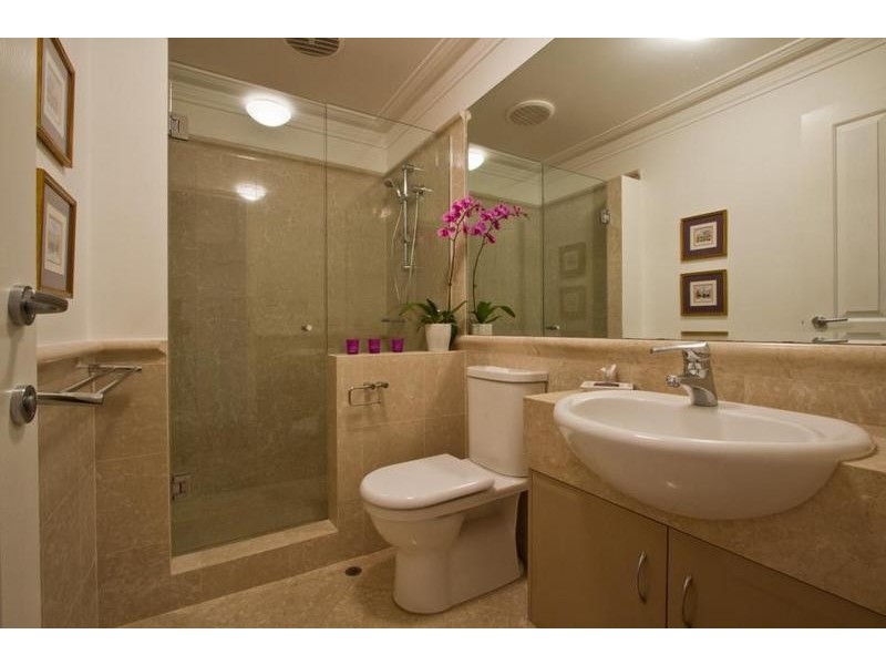 11 Warnham Road, Cottesloe WA 6011