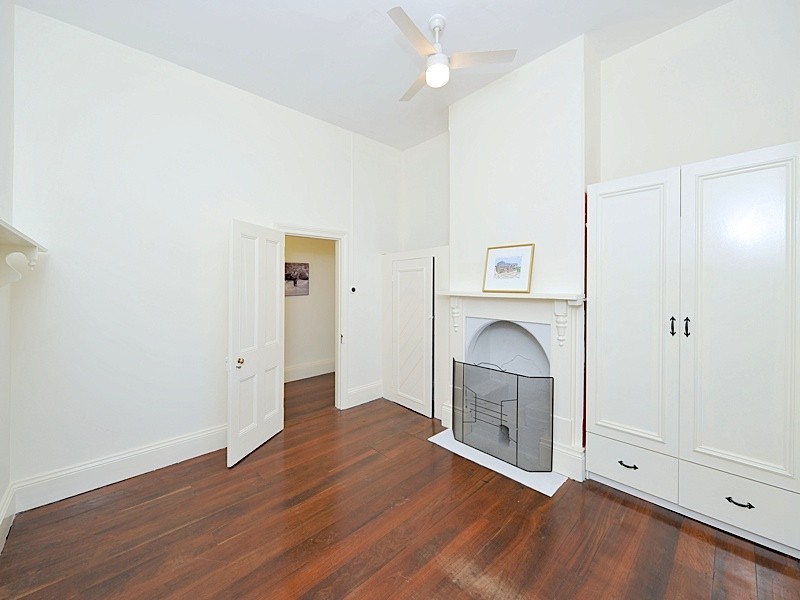 217 Curtin Avenue, Cottesloe WA 6011