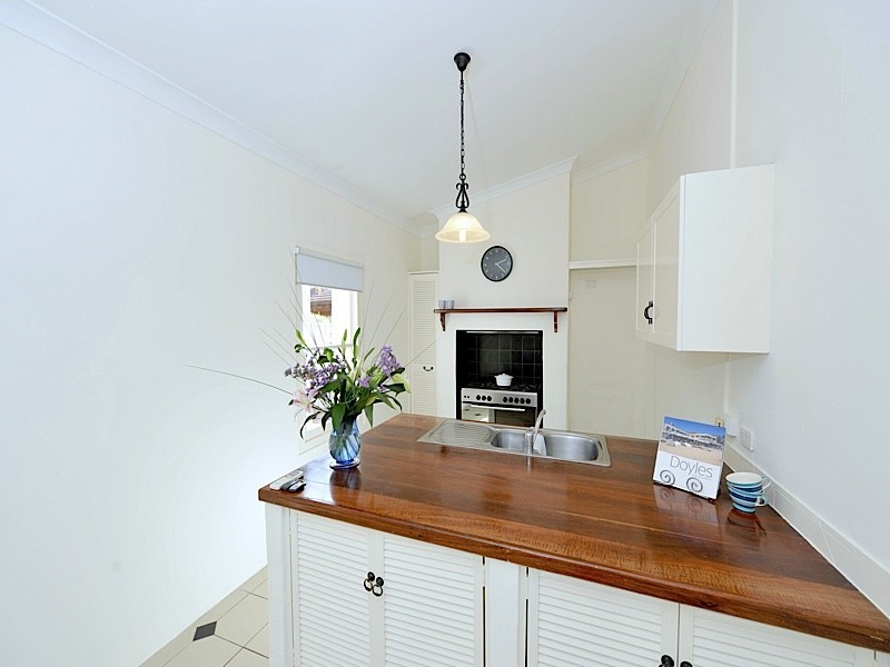 217 Curtin Avenue, Cottesloe WA 6011