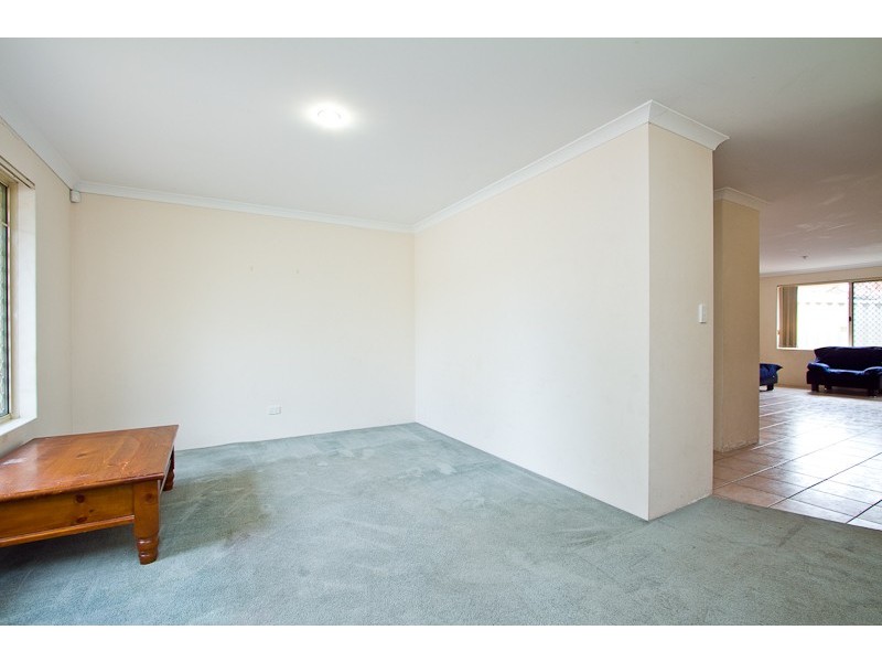 6b Chapman Street, St James WA 6102