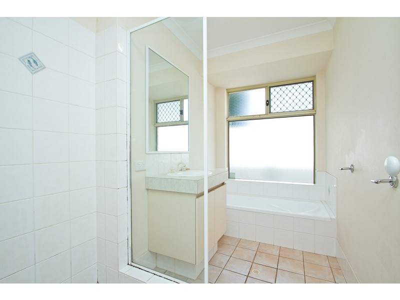 6b Chapman Street, St James WA 6102